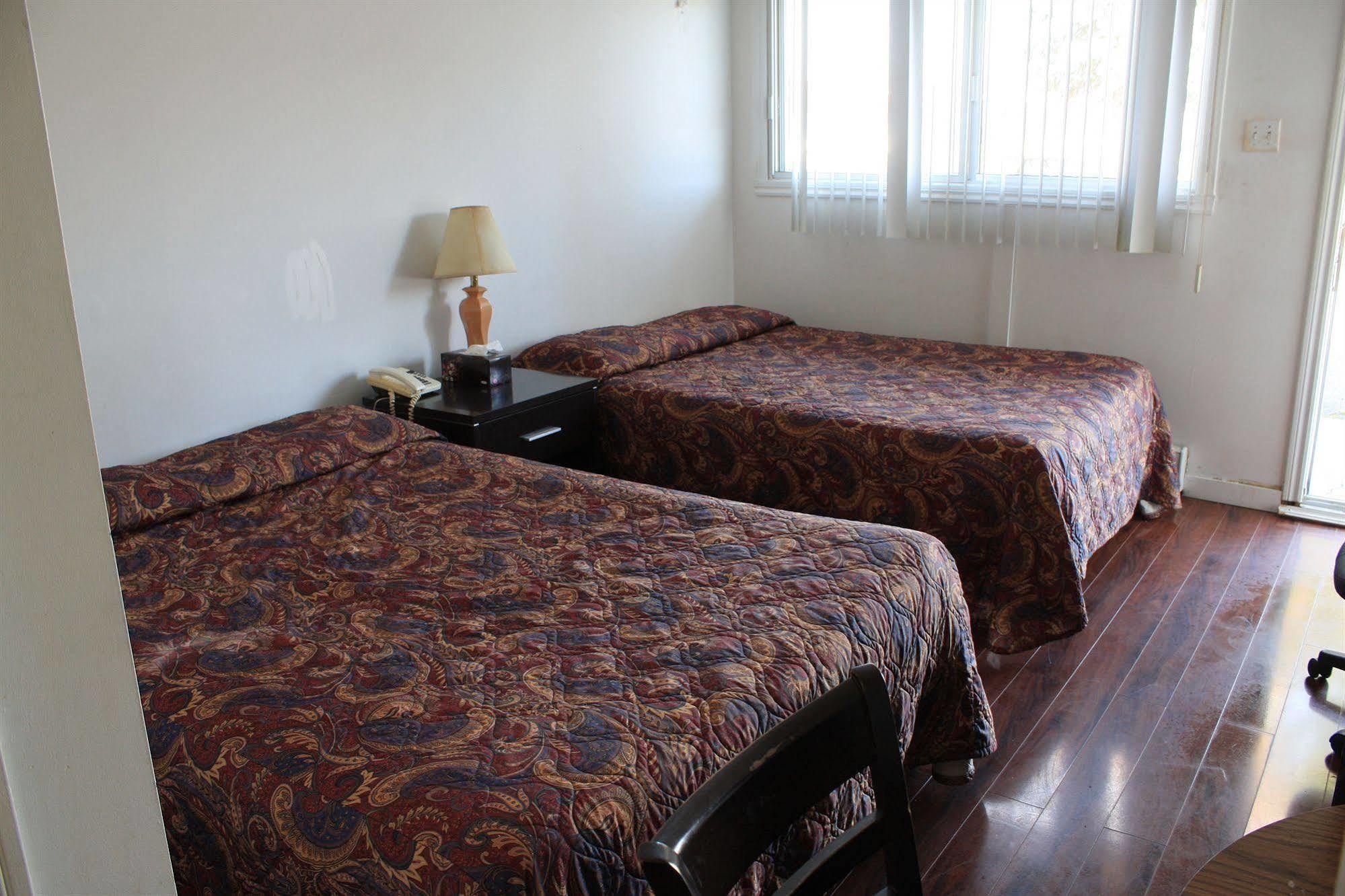Grand Motel Saint-Hubert 롱게일 외부 사진